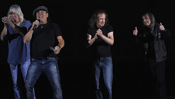 rock or bust альбом прогноз продаж